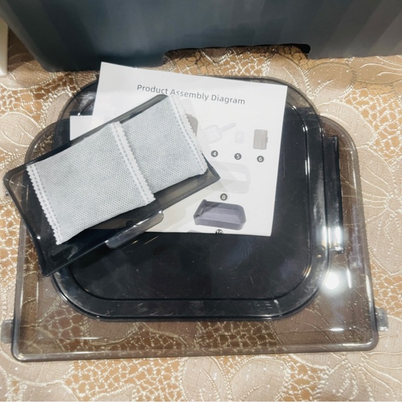 Litter box - Picture 8 of 8